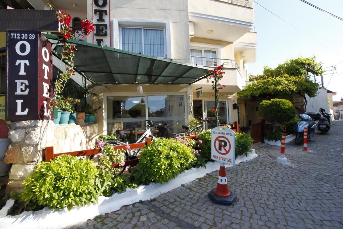 Bonapart Hotel Çeşme 외부 사진