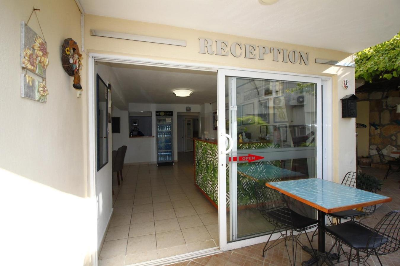 Bonapart Hotel Çeşme 외부 사진
