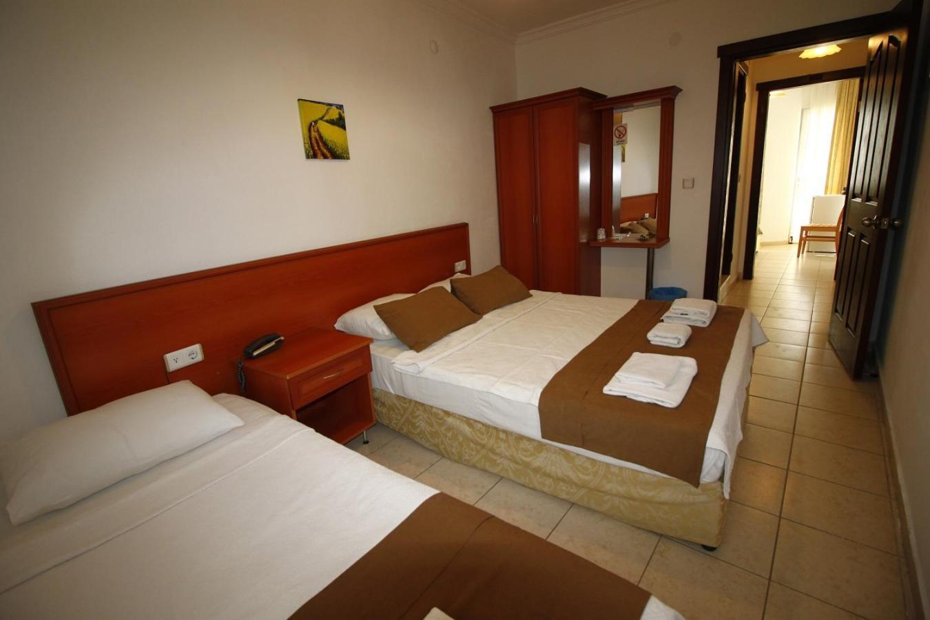 Bonapart Hotel Çeşme 외부 사진