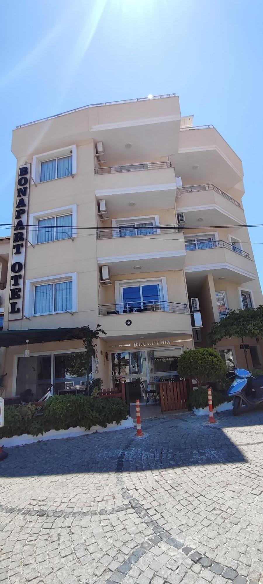 Bonapart Hotel Çeşme 외부 사진