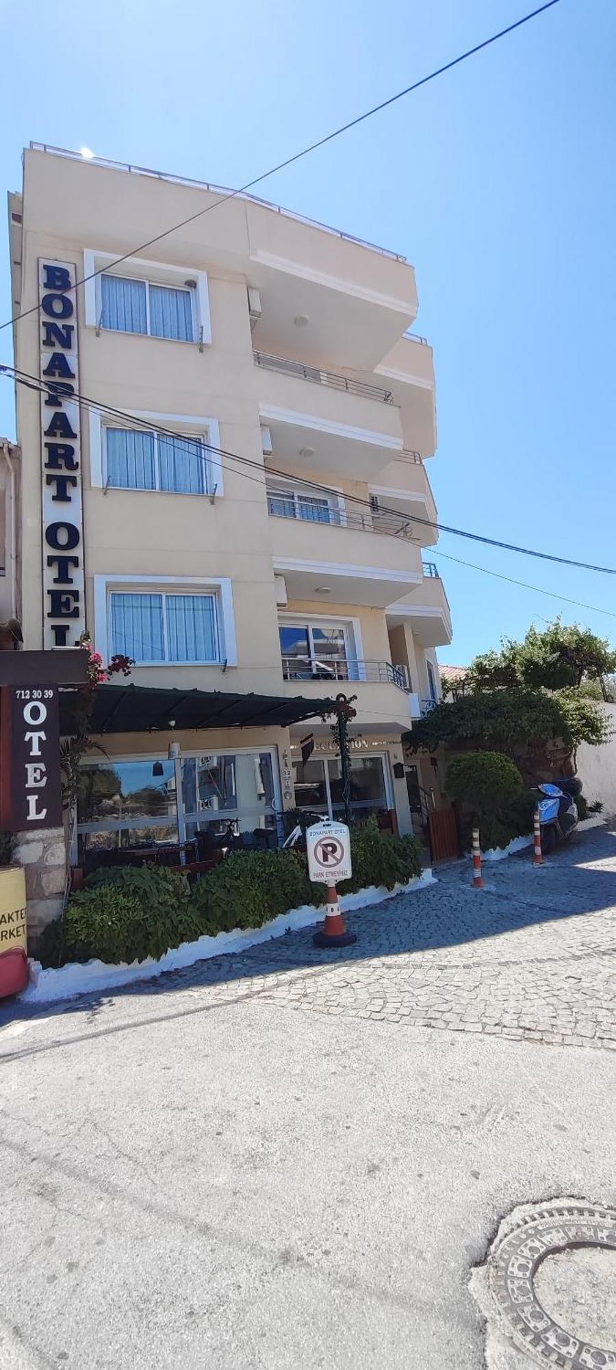 Bonapart Hotel Çeşme 외부 사진