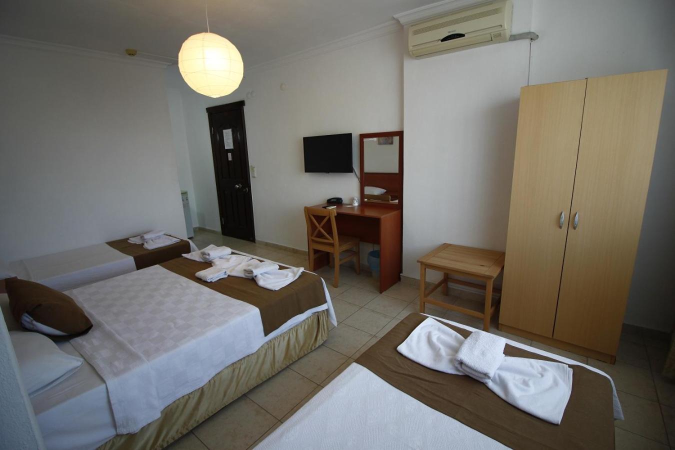 Bonapart Hotel Çeşme 외부 사진